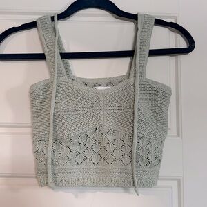 Women’s hollister top